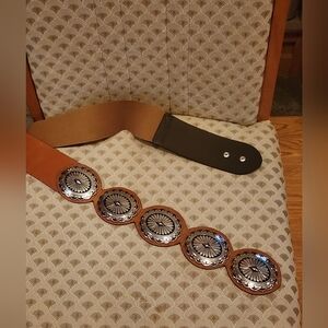 Chico's Leather Concho Belt Silver-Tone Conchos Stretch Wide Size L Brown